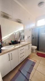 15 - Banheiro/lavabo