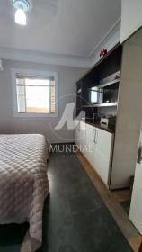 18 - Dormitorio