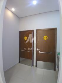 8 - Banheiro/lavabo