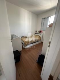 13 - Dormitorio