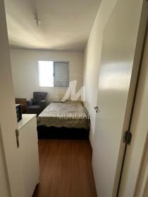 11 - Dormitorio