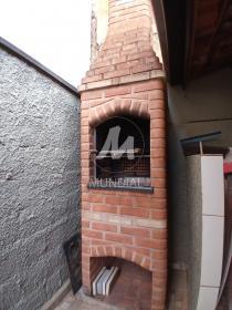 18 - Churrasqueira