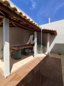 22 - Quintal/corredores