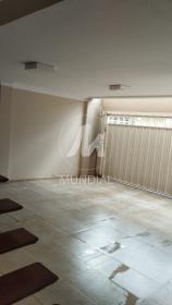 2 - Garagem/estacionamento