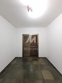 13 - Dormitorio