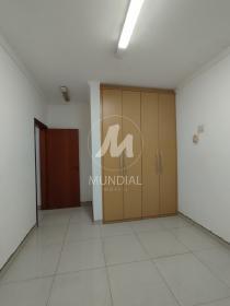 18 - Suite