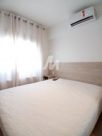 13 - Dormitorio