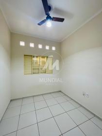 11 - Dormitorio