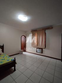 13 - Suite