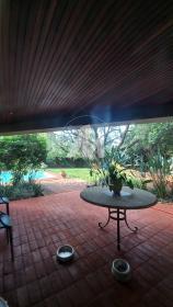 16 - Quintal/corredores