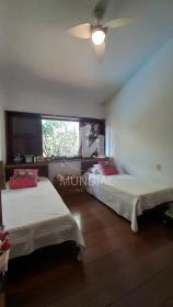 11 - Dormitorio