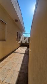 21 - Quintal/corredores