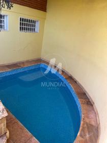 23 - Piscina