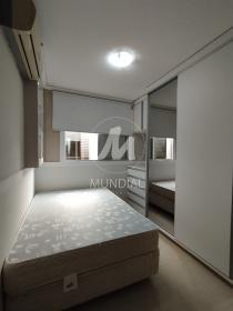 12 - Suite