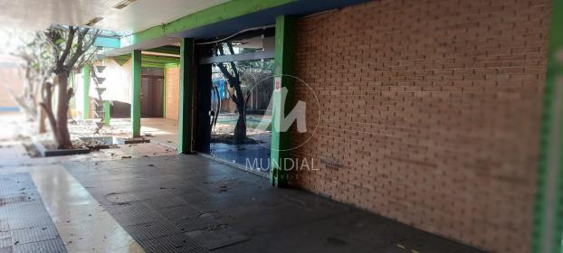 8 - Quintal/corredores