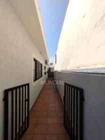 35 - Quintal/corredores