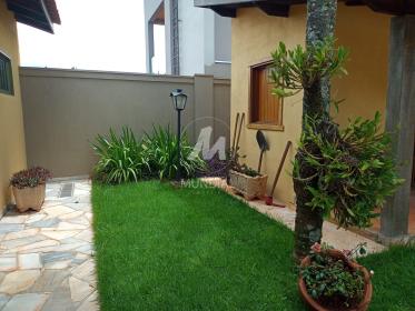 10 - Quintal/corredores