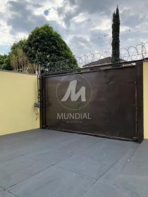 4 - Garagem/estacionamento