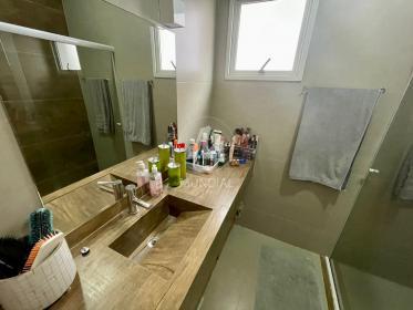 13 - Banheiro/lavabo