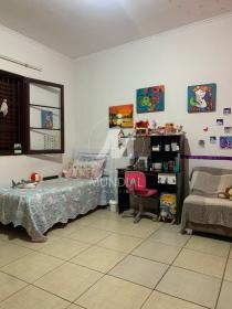 15 - Dormitorio