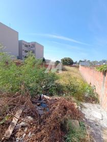 4 - Terreno/Lote