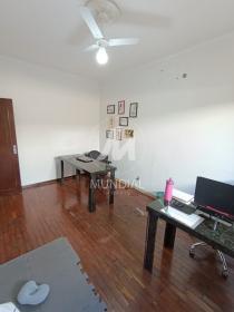 14 - Dormitorio