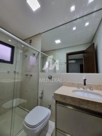 12 - Suite