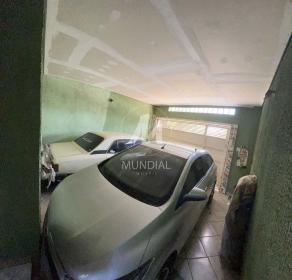 10 - Garagem/estacionamento