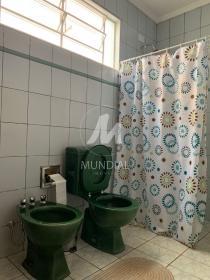 12 - Banheiro/lavabo
