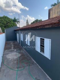 24 - Quintal/corredores