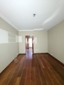 26 - Suite