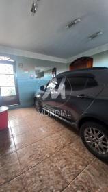 2 - Garagem/estacionamento
