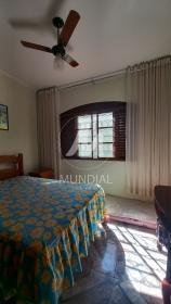 11 - Dormitorio