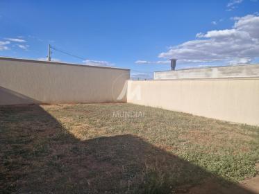 3 - Quintal/corredores