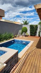 11 - Piscina