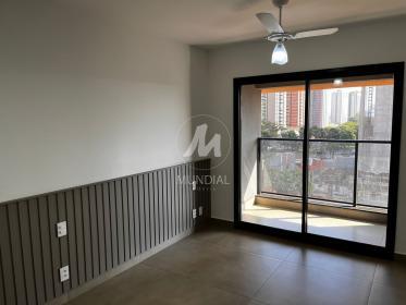 18 - Dormitorio