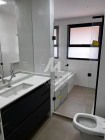 24 - Banheiro/lavabo