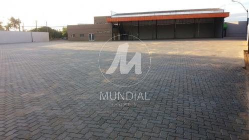 3 - Garagem/estacionamento