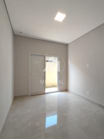 8 - Suite