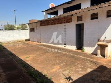 17 - Quintal/corredores