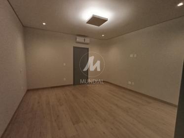 30 - Suite