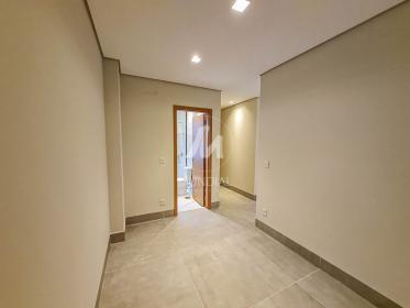 17 - Suite