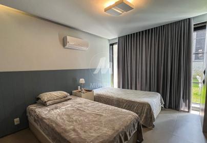 17 - Suite