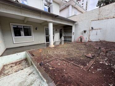 18 - Quintal/corredores
