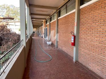 8 - Quintal/corredores