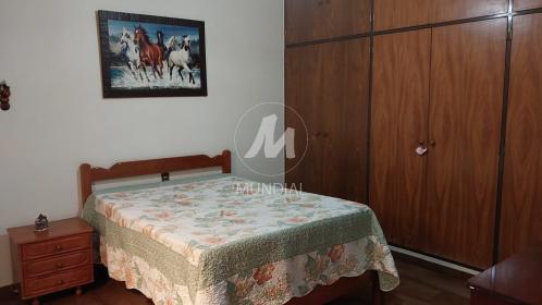 13 - Dormitorio
