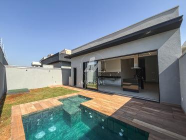 24 - Piscina