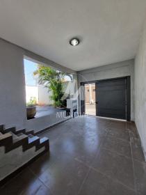 3 - Garagem/estacionamento
