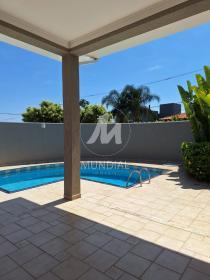 26 - Piscina