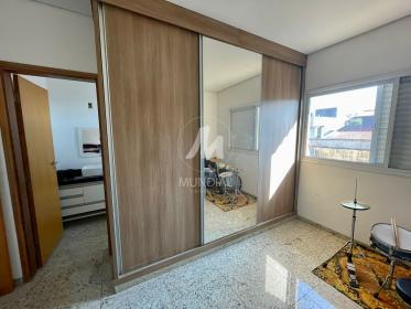 22 - Suite